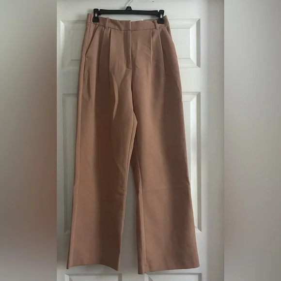 Abercrombie & Fitch Women's Camel Trousers - Picture 1 of 8